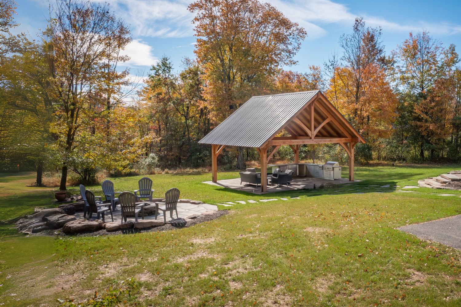 Kingston Pro pavilion from Waterloo Products serving Delaware and Maryland