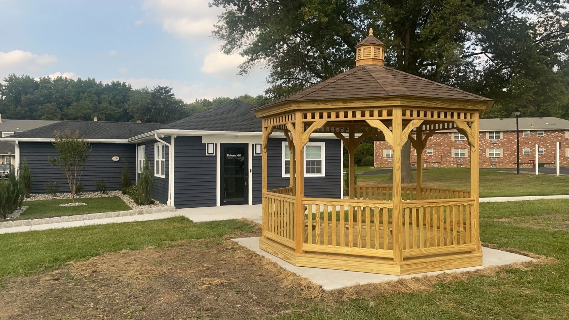 Wood octagon gazebo built by Waterloo Products in Parkesburg PA